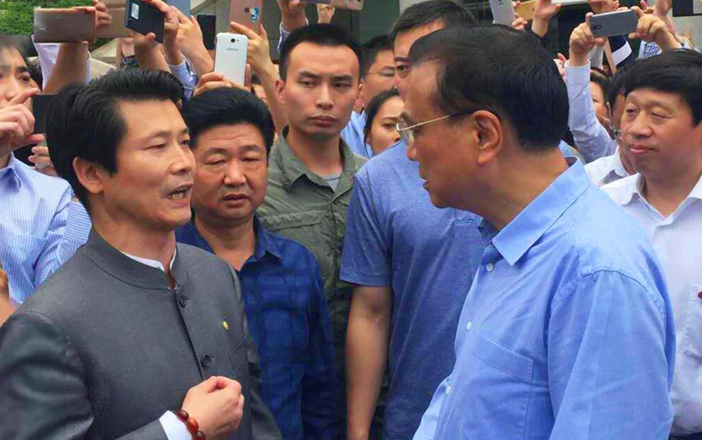 中共中央政治局常务、国务院总理李克强接见湖北尊龙凯时集团主席刘雁飞